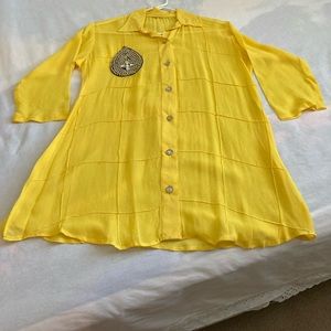 Summer Yellow Top with Applique. BEAUTIFUL